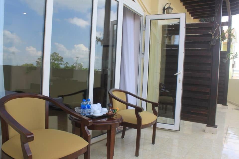 Chau Pho Hotel Chau Doc Esterno foto